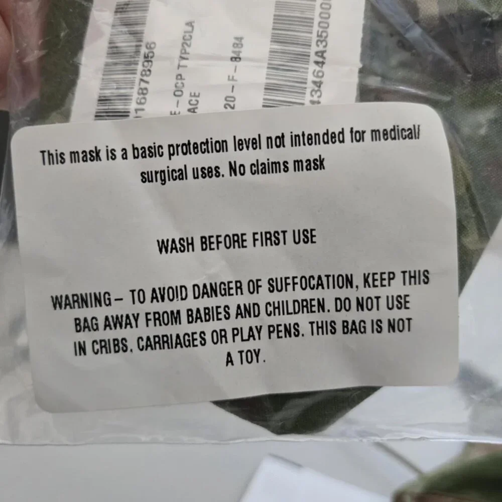 One size face mask with string